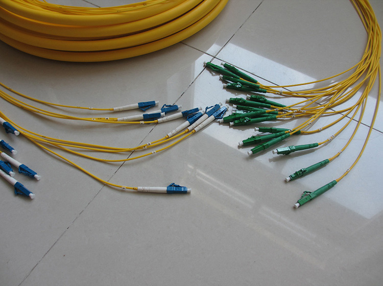 光纤跳线和光纤尾纤的规格和类型有哪些